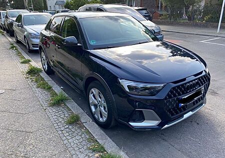 Audi A1 30 TFSI basis City Carver