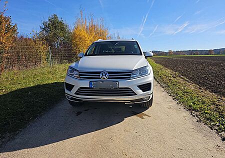 VW Touareg Volkswagen 3.0 V6 TDI Blue Motion DPF Automatik