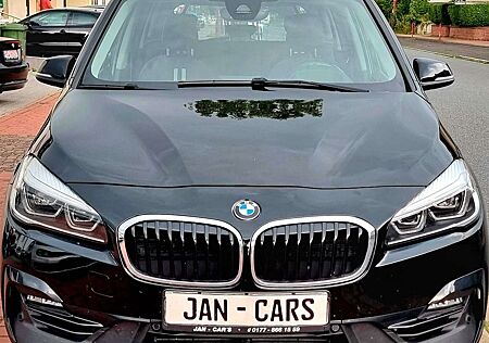 BMW 218 d xDrive Sport Line 2.Hd 7sitzer LED Panorama
