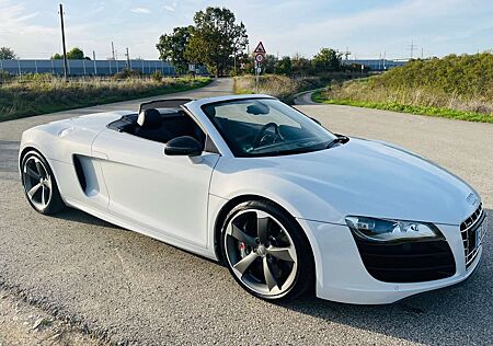 Audi R8 Spyder 5.2 FSI quattro - Carbon - Keramik - B&O