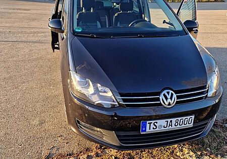 VW Sharan Volkswagen 2.0 TDI DSG BlueMotion Technology Life