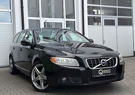 Volvo V70 Kombi Kinetic *AHK*NAVI*SH*