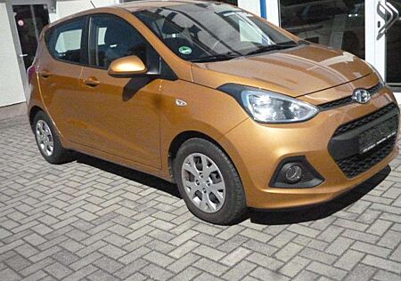 Hyundai i10 AUTOMATC Trend Plus A/C R/CD 1.HAND WENIG KM