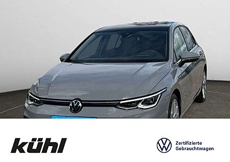 VW Golf Volkswagen VIII 2.0 TDI DSG Style Navi,Pano,Matrix,LM1