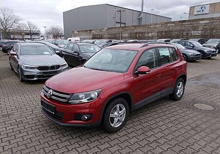 VW Tiguan Volkswagen Trend&Fun, AHK, Sitzheiz., zus. WR