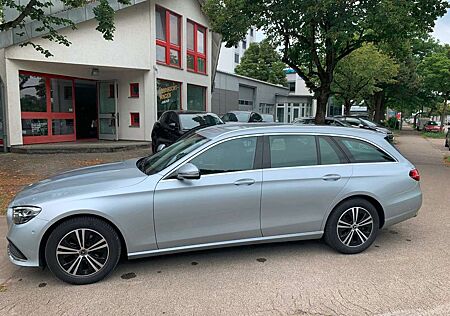 Mercedes-Benz E 220 T d*Avantgarde*MBUX*unfallfrei*