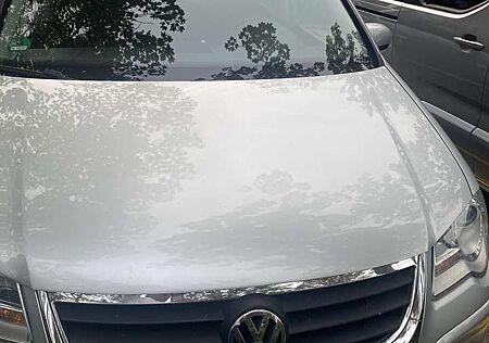 VW Touran Volkswagen 2.0 TDI DPF Highline