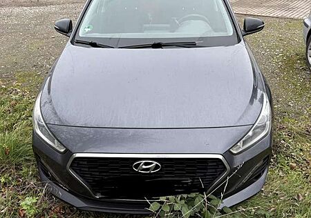 Hyundai i30 Kombi 1.4 T-GDI YES!