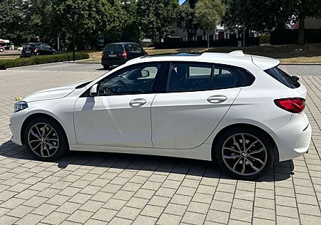 BMW 120i 120 Aut. Luxury Line
