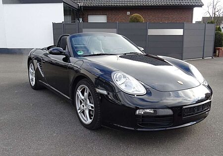 Porsche Boxster Bose Xenon Navi 18"Alu Leder