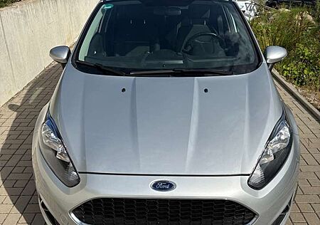 Ford Fiesta Ecoboost 74kW SHZ,PDC, Klima