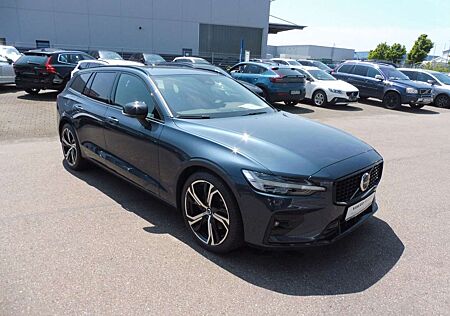Volvo V60 B4 Kombi Plus Dark
