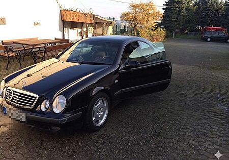 Mercedes-Benz CLK 320 Coupe Sport