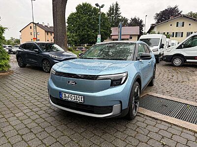 Ford Explorer Premium RWD