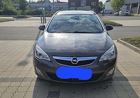 Opel Astra Design Edition