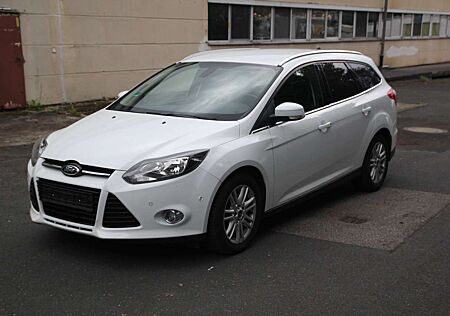 Ford Focus Titanium 2.0 Tdci, AHK, Winterpaket