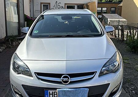 Opel Astra Exklusiv