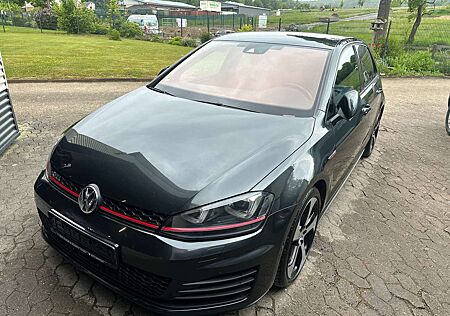 VW Golf GTI Volkswagen GTI BMT Keyless Navi ACC Bi Xenon