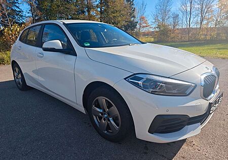 BMW 118 1 Limousine i Advantage*LED*Live