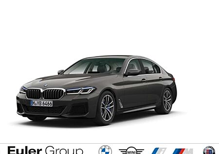 BMW 520 d Limousine Sportpaket HUD Navi Leder Digitales Co