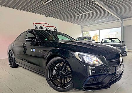 Mercedes-Benz C 63 AMG Lim*AMG-CarbonPaket+DESIGNO+PANO+Burmester+360°