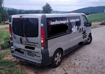 Opel Vivaro Combi 2.0 DTI