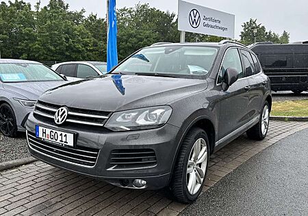 VW Touareg Volkswagen 3.0 V6 TDI DPF Aut.