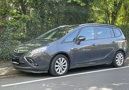 Opel Zafira Tourer 1.4 Turbo Style