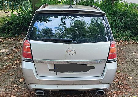 Opel Zafira OPC