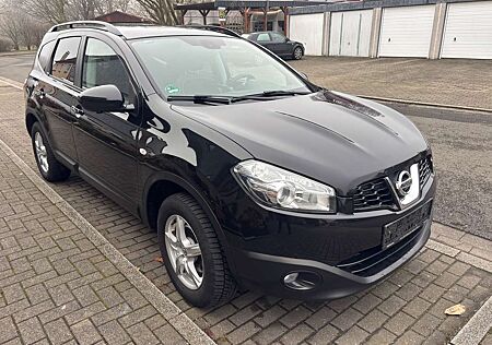 Nissan Qashqai+2 Qashqai+2 360 // 7 Sitzer // Panoramadach // AHK