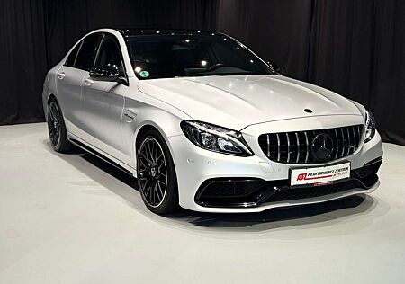 Mercedes-Benz C 63 AMG C63*AMG*PANO*NIGHT*LED*MATT*KEYLESS*PARKING*AGA*