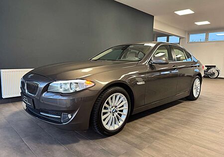BMW 530d 530 F10/NAVI/LEDER/XENON/