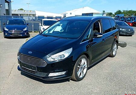 Ford Galaxy Titanium AWD 7Sitzer|Pano|Standhz|AHK|ACC