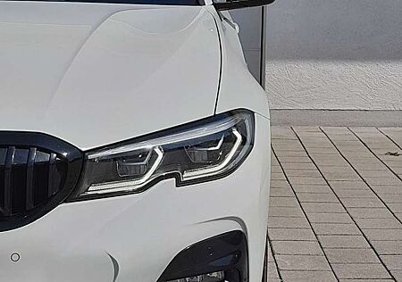 BMW 330 i/xDrive/M-Pack/DigitalC./Laser/HuD/DAB/20"