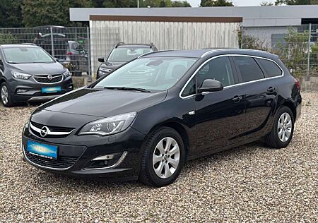 Opel Astra J Sports Tourer Exklusiv Navi Bi-Xenon AHK
