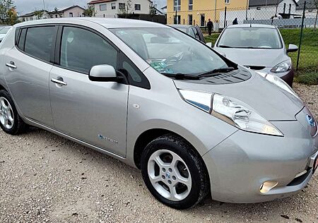 Nissan Leaf Acenta Elektro* Automatik* Navi* 1.Hand*