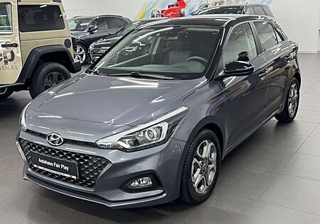 Hyundai i20 gebraucht kaufen Hyundai i20 Advantage + AUT. DAB/CARPLAY/KAMERA/TOP!