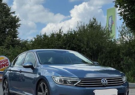 VW Passat Volkswagen Volkswagen 2.0 TDI DSG Comfortline TÜV NEU