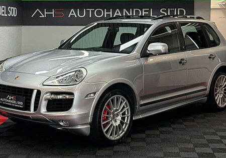 Porsche Cayenne Turbo*SPORT DESIGN*LUFT*LEDER*GDACH*NAVI