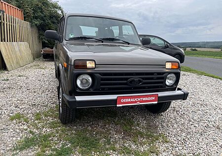 Lada Niva Taiga