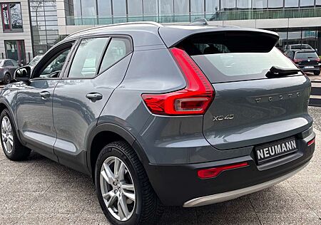 Volvo XC 40 XC40 Momentum Pro 2WD