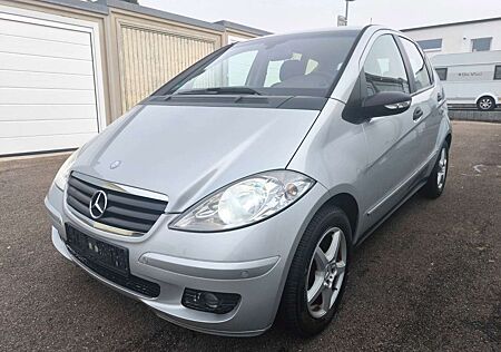 Mercedes-Benz A 180 CDI+SCHECKHEFT.G BEI MERCEDES LÜCKENLOS