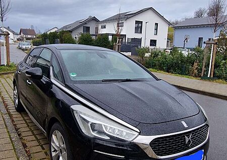 Citroën DS5 Citroen BlueHDi 150