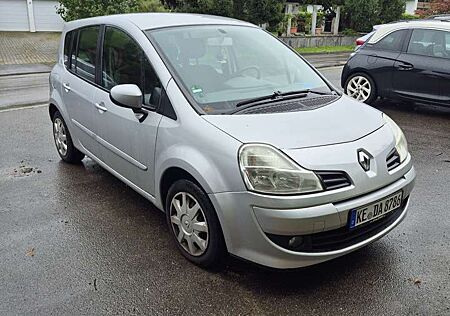 Renault Modus 1.2 16V TCE Dynamique