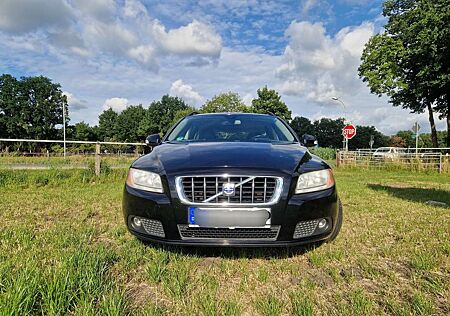 Volvo V70 2,4 Diesel D5