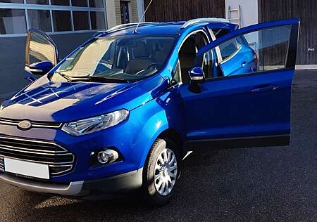 Ford EcoSport 1.0 EcoBoost TITANIUM