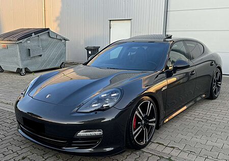 Porsche Panamera Diesel-FULL LED-Facelift-Schiebedach-20LM Turbo