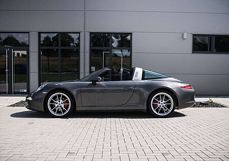 Porsche 991 /911 Targa 4 PDLS+, Sitzbel., Sportabgas,