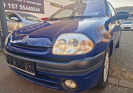 Renault Clio 1.4 ** automatik**