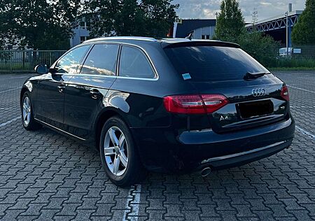 Audi A4 Avant Diesel Avant 3.0 TDI DPF multitronic Attr